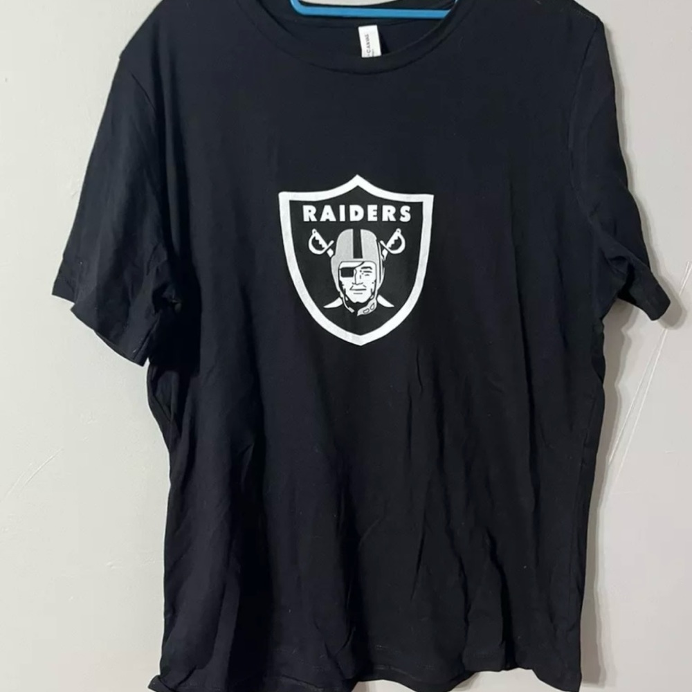 Las Vegas Raiders NFL Team Black Tee Shirt Size L~ NWOT